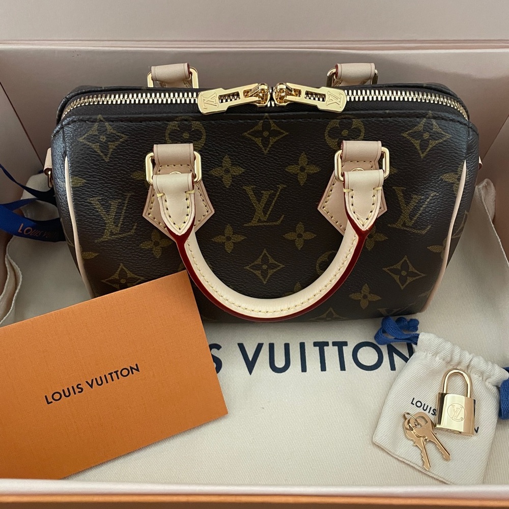 👜 BRAND NEW NEVER USED!! Louis Vuitton Speedy 20